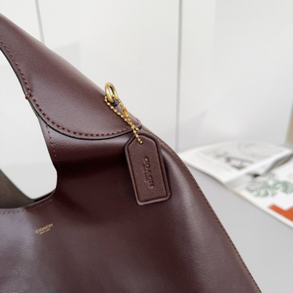Coach Brooklyn 28 Large Maple Brown Leather Shoulder Bag New - Picture 5 of 5